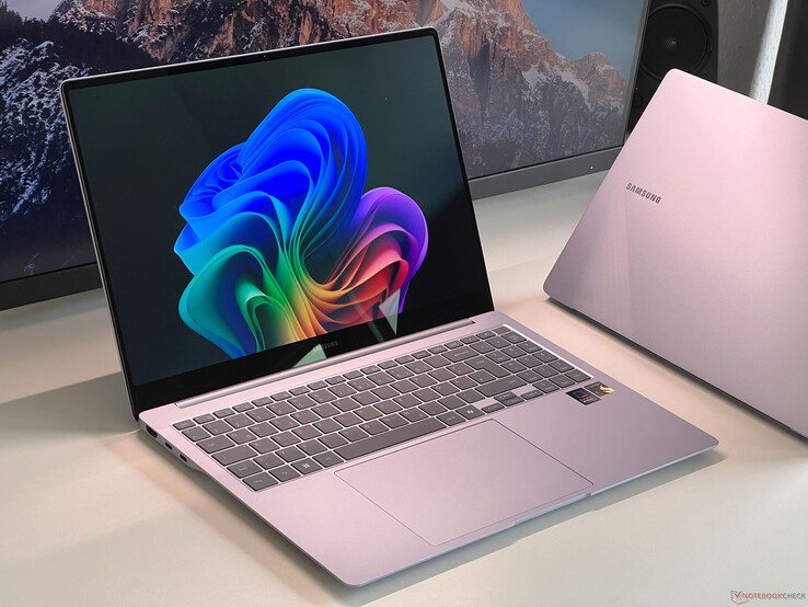 GALAXY BOOK4 EDGE